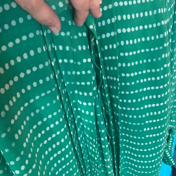 Vibrant Polka Dot Button Up Shirt- Green White Office Casual - Hidden Buttons - Picture 10 of 11